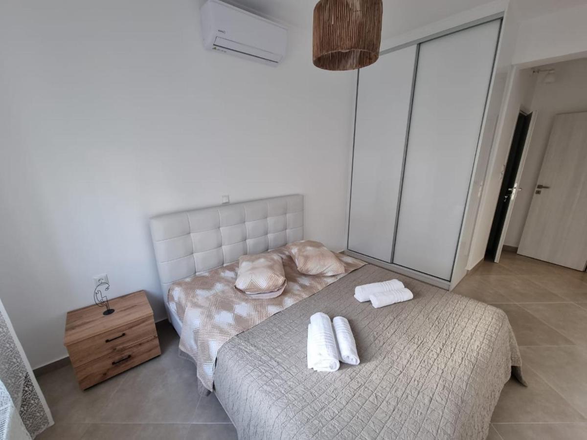 Agora Luxury Apartment 1 Loutráki Exterior foto